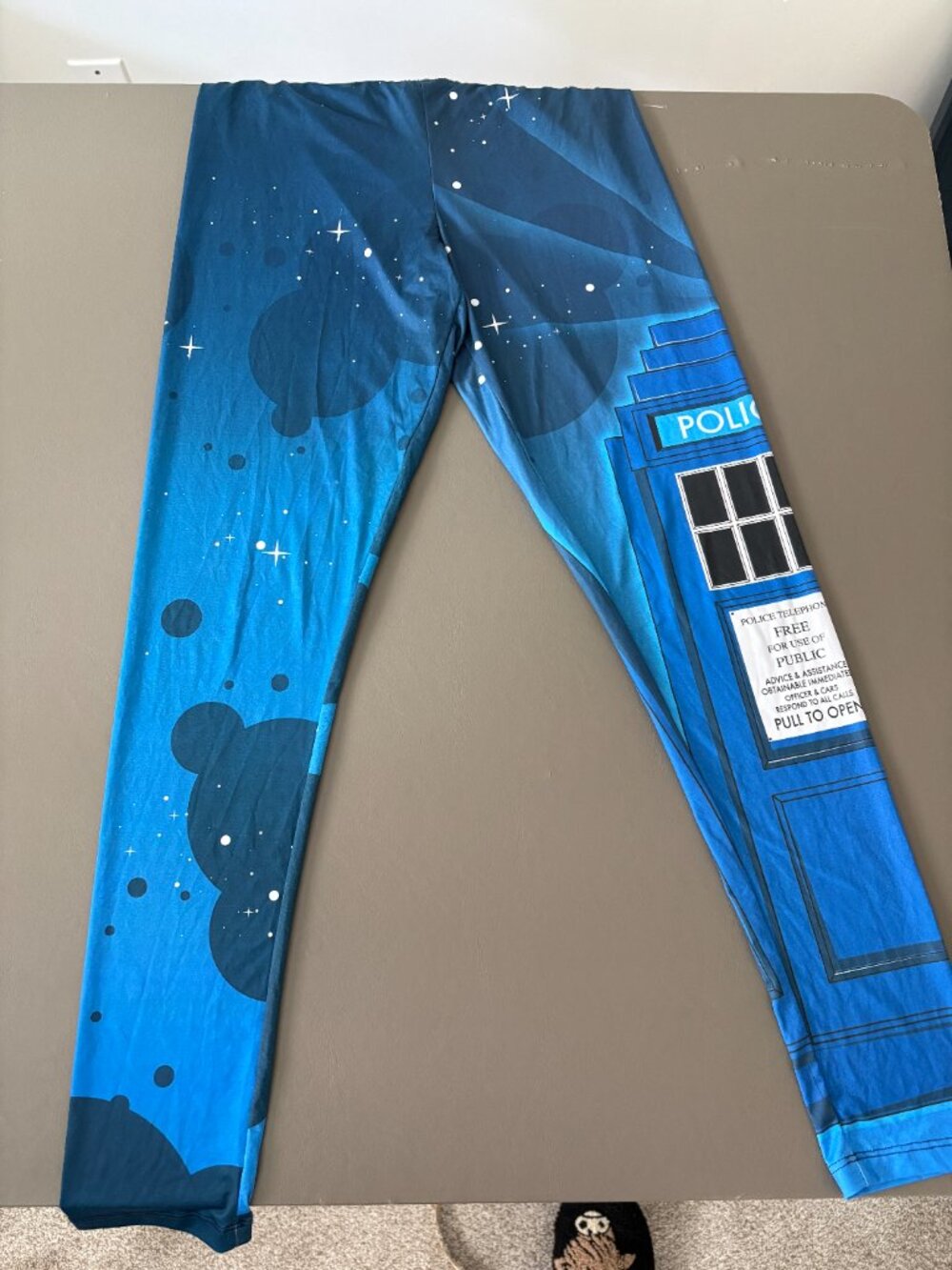 Dr. Who Tardis Leggings | We Love Fine Brand | Size Med